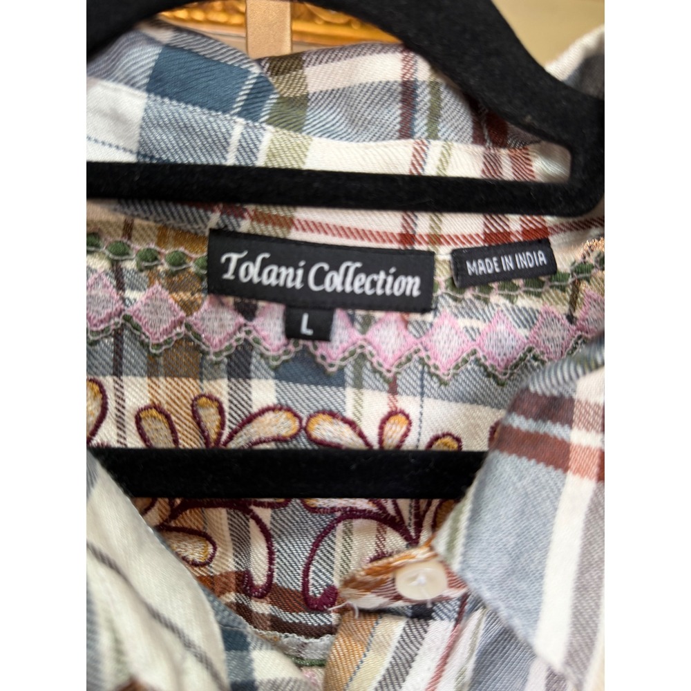 ✨3 for $75✨ - Picture 3 of 7